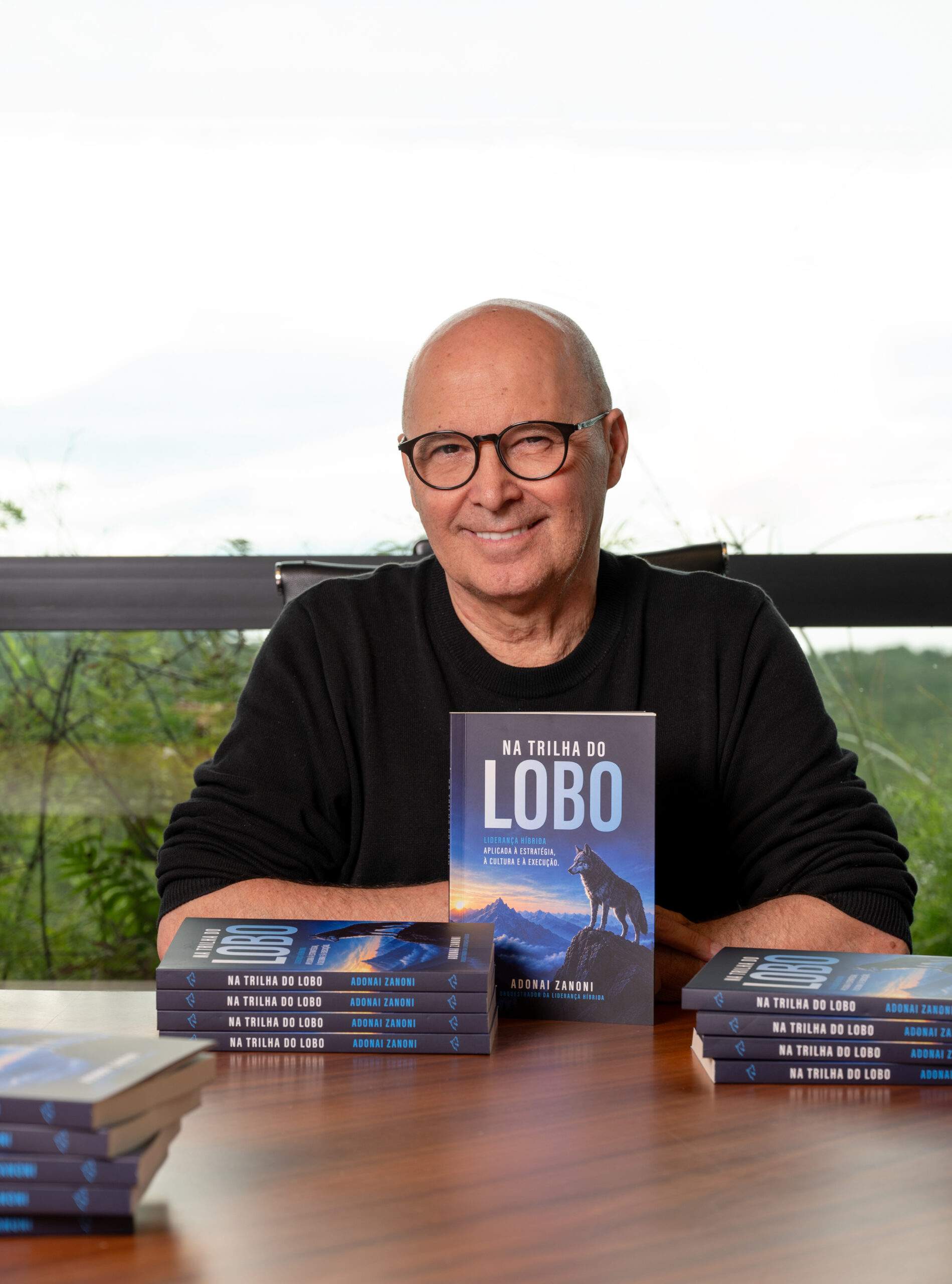 Na Trilha do LOBO um livro sobre liderança híbrida