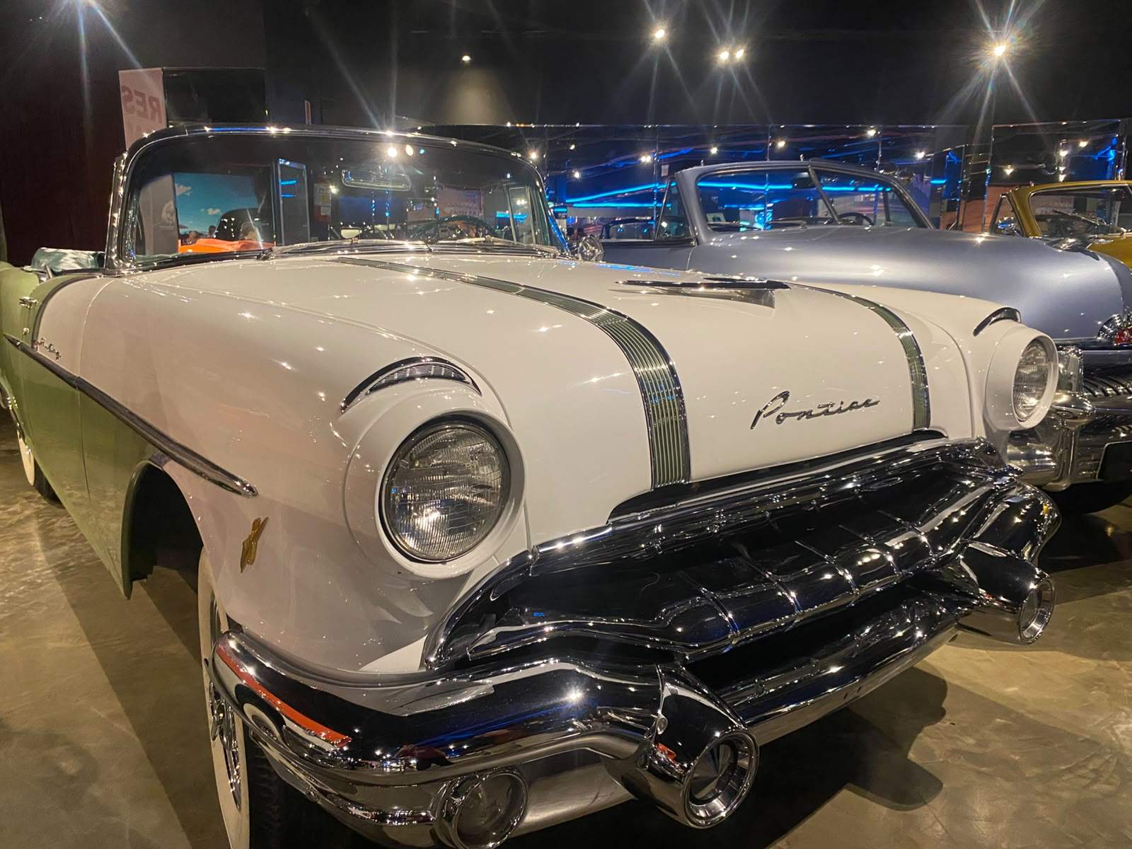Rolls-Royce, Mercury e Pontiac completam 70 anos e podem ser vistos em museu no sul do Brasil